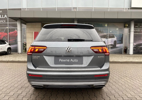 Volkswagen Tiguan cena 112500 przebieg: 93085, rok produkcji 2018 z Kalisz małe 596